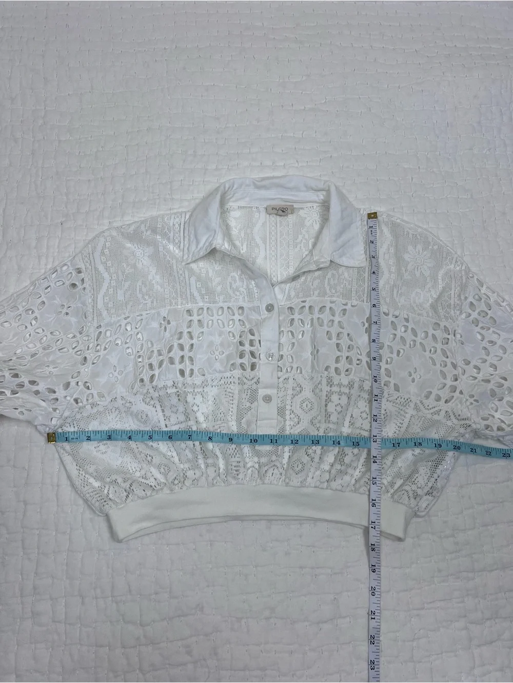 PILCRO by ANTHROPOLOGIE Women’s Size S White Cutwork Bubble-Sleeve Cropped Shirt
